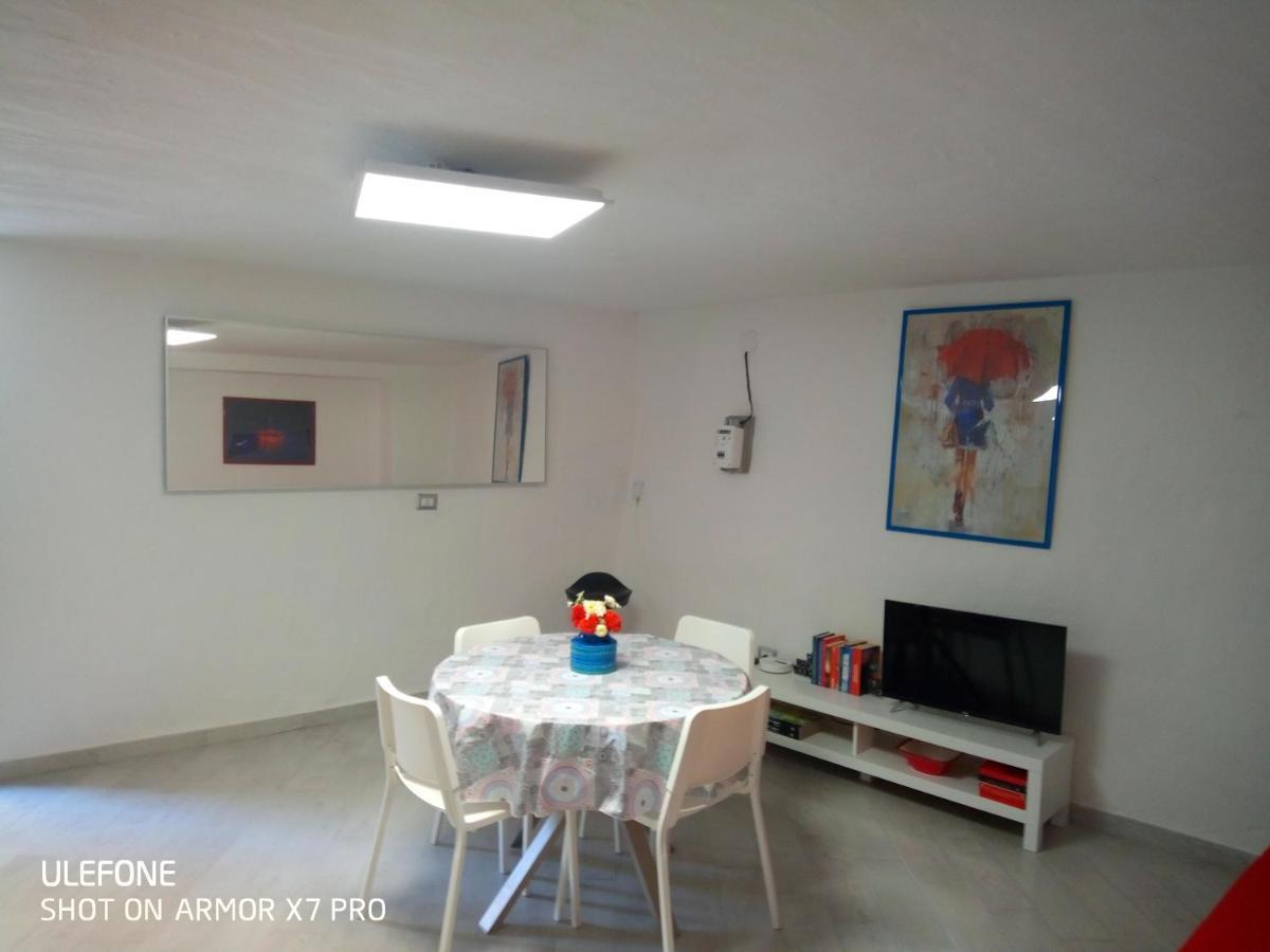 Apartamento Ombrellorosso Cagliari Exterior foto